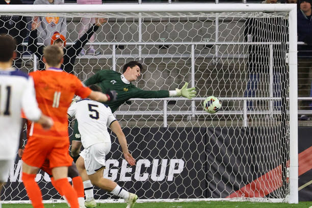 及他们如何 及他们如何