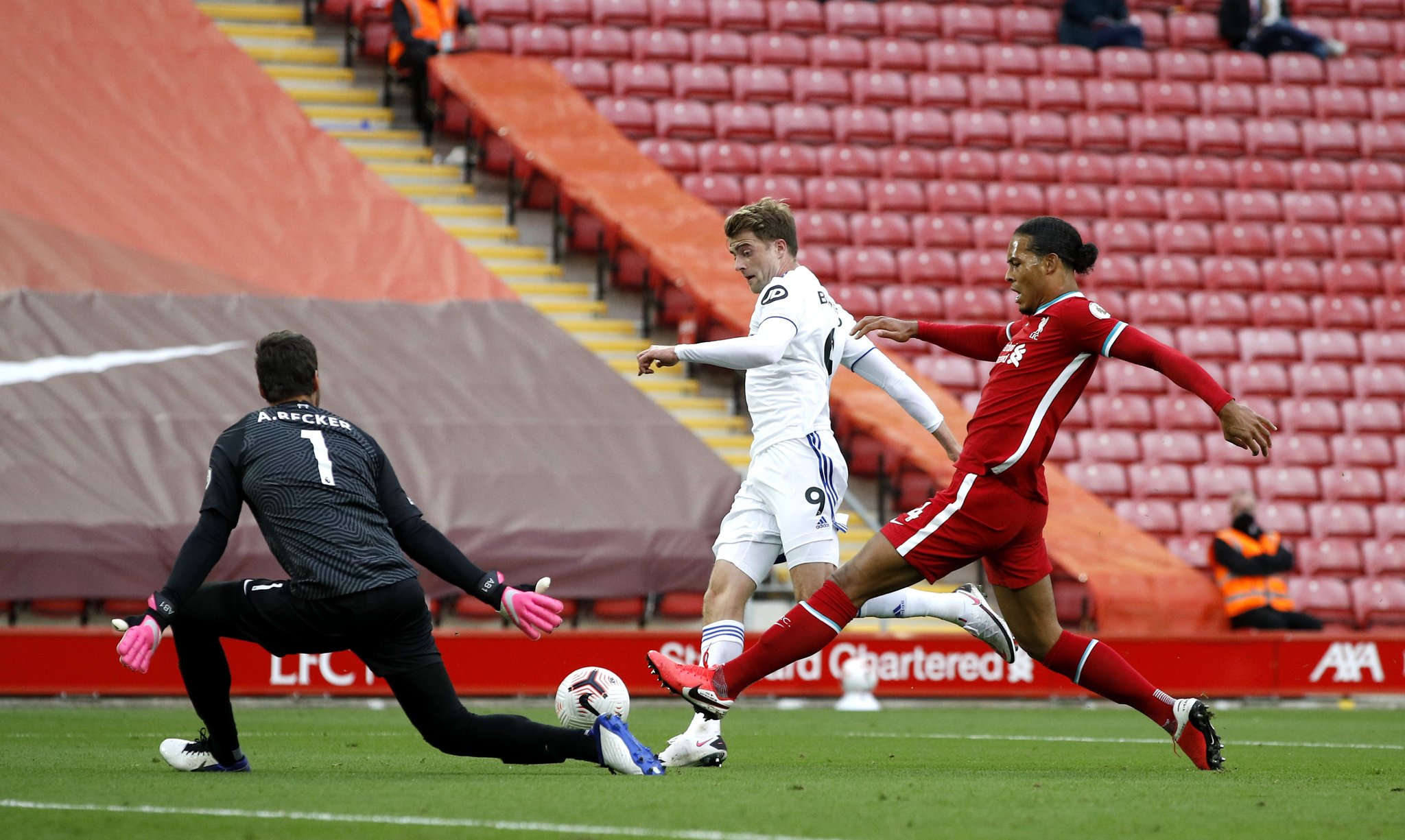 不敌某亚洲 不敌某亚洲