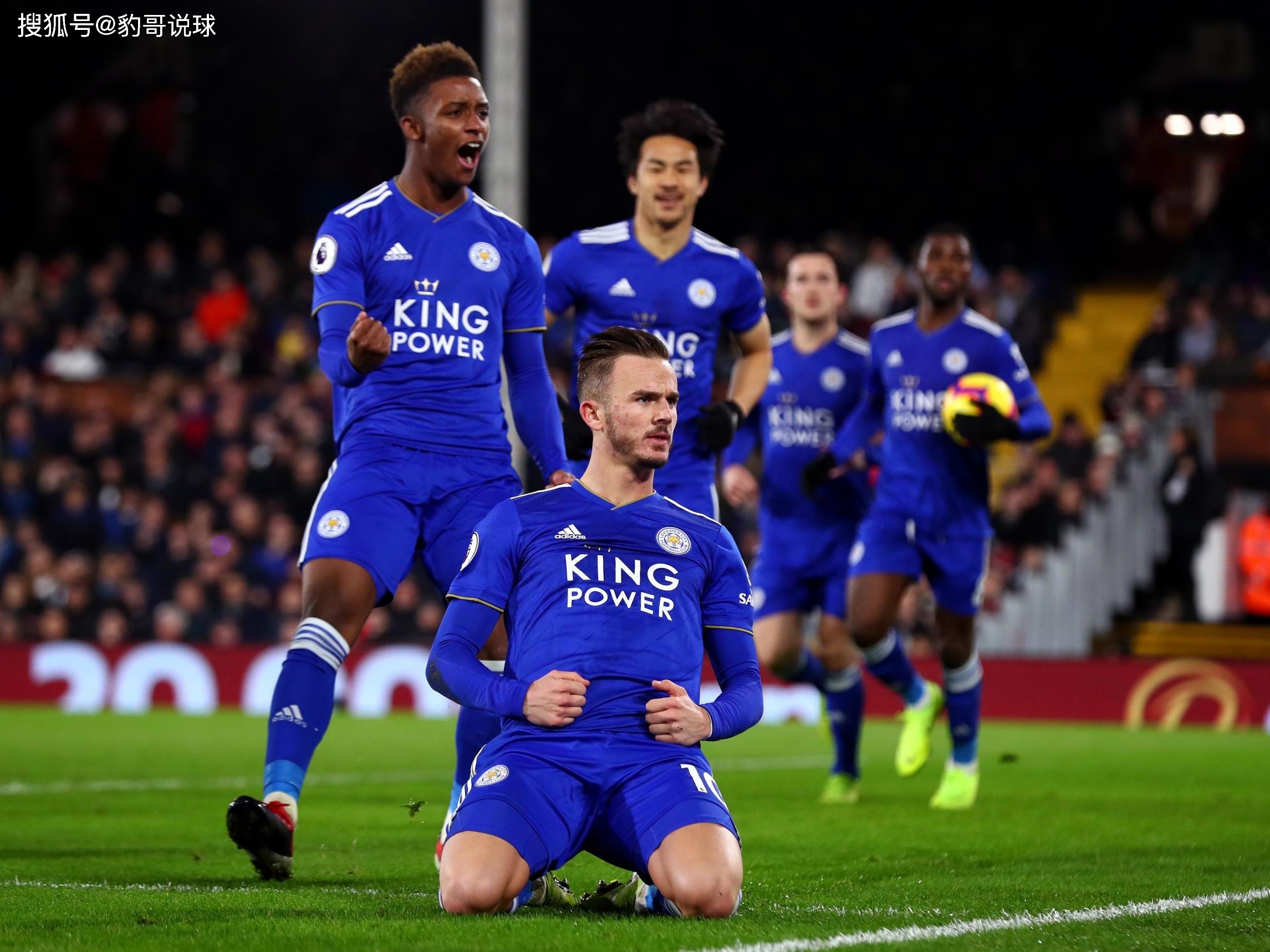 在队中却打 在队中却打